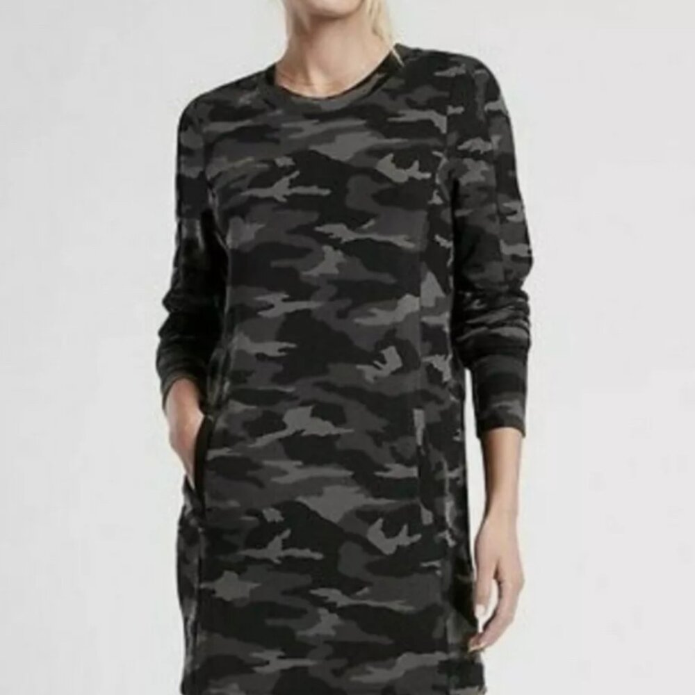 Althleta Balance Printed Sweatshirt Dress Camo
